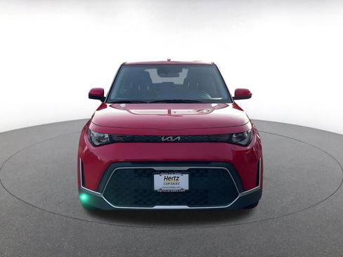 Used 2025 Kia Soul LX w/ LX Technology Package image 4