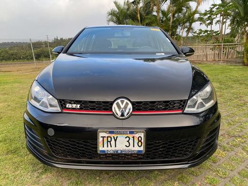 Used 2017 Volkswagen GTI S FWD image 2