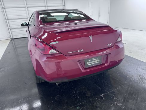 Used 2007 Pontiac G6 GT w/ Premium Package FWD image 11