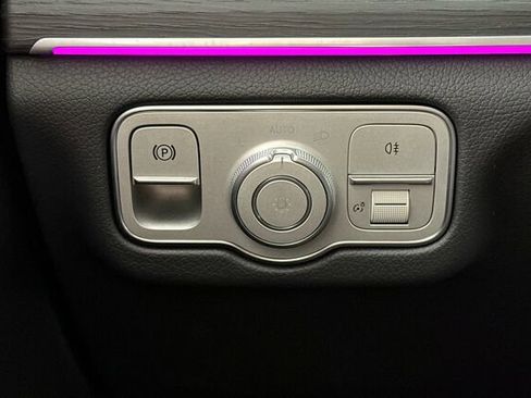 Certified 2025 Mercedes-Benz GLE 350 Black image 31