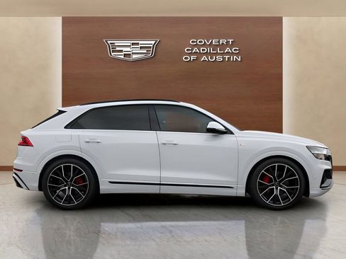 Used 2023 Audi Q8 Prestige image 5