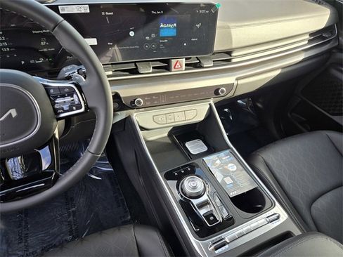 New 2026 Kia Carnival SX image 19