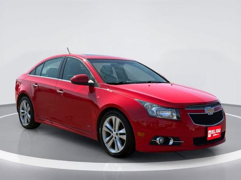 Used 2014 Chevrolet Cruze LTZ w/ RS Package FWD image 6