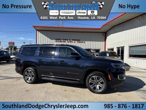 Certified 2025 Jeep Wagoneer 4WD image 1