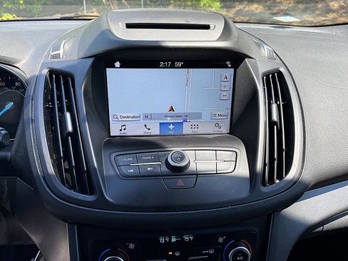 Used 2018 Ford Escape SEL AWD/4WD image 16