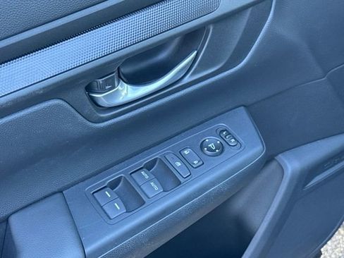 Used 2023 Honda CR-V EX image 5