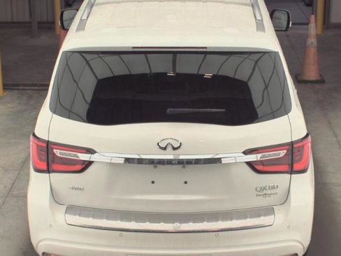 Certified 2024 INFINITI QX80 Luxe w/ Cargo Package AWD/4WD image 6