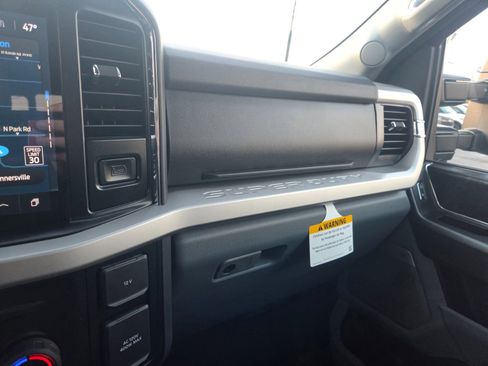 New 2026 Ford F350 XLT w/ XLT Premium Package AWD/4WD image 24