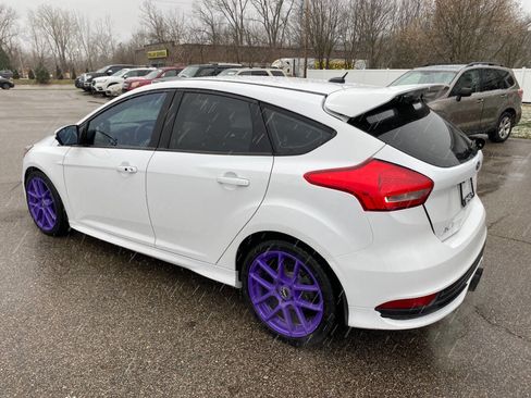 Used 2015 Ford Focus ST image 3