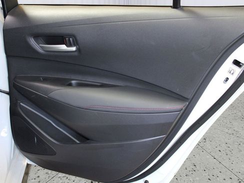 Used 2024 Toyota Corolla SE FWD image 39