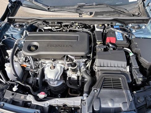 Used 2025 Honda Civic Sport image 27