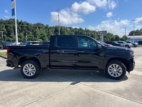 Used 2023 Chevrolet Silverado 1500 Custom RWD image 8