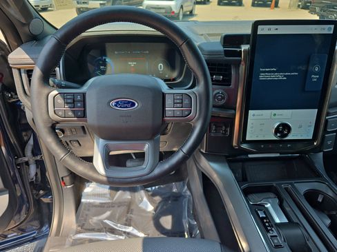 Used 2022 Ford F150 Lightning Lariat w/ Equipment Group 511A High AWD/4WD image 15