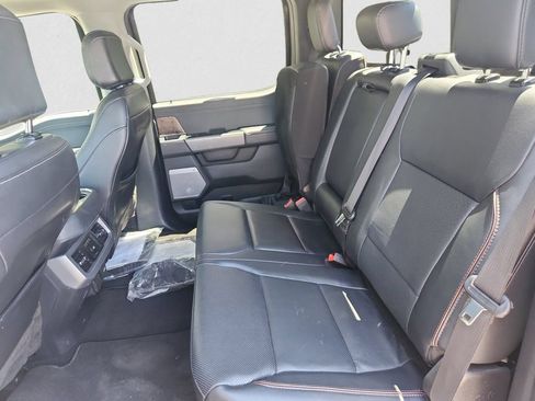 Certified 2023 Ford F450 Lariat w/ Camper Package AWD/4WD image 28