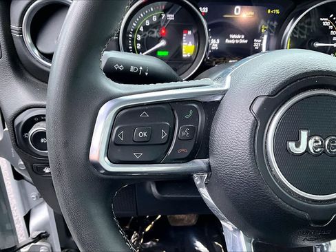 Used 2023 Jeep Wrangler Sahara image 25