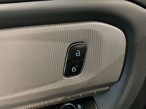 New 2026 Ford Explorer Active w/ Active Comfort Package image 11