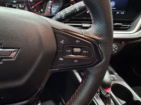 Certified 2024 Chevrolet Trax RS image 14