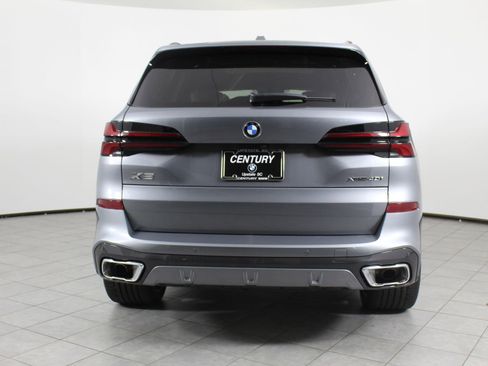 New 2026 BMW X5 xDrive40i w/ M Sport Package image 10