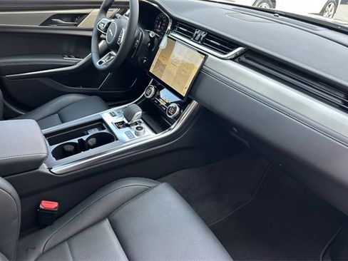 New 2024 Jaguar XF R-Dynamic SE image 14