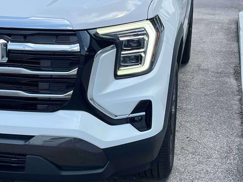 New 2026 GMC Terrain Elevation w/ Elevation Premium Package AWD/4WD image 9