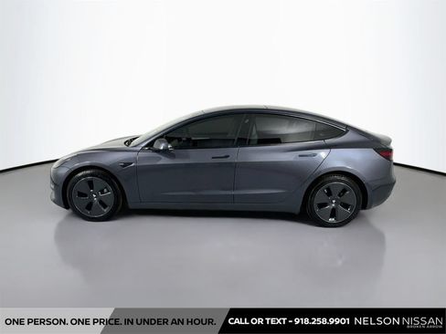 Used 2023 Tesla Model 3 Standard Range RWD image 8