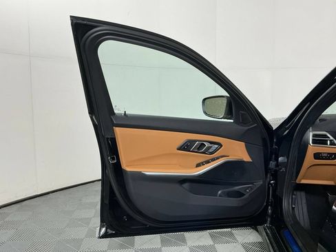 New 2026 BMW 330i Sedan w/ Convenience Package RWD image 19