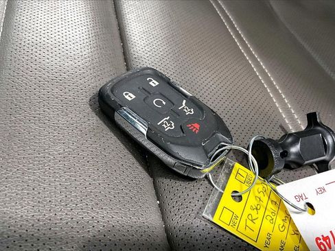 Used 2017 GMC Yukon Denali w/ Open Road Package image 19