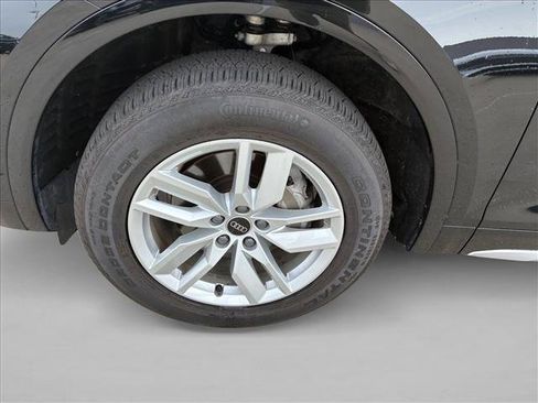 Used 2023 Audi Q5 2.0T Premium w/ Convenience Package AWD/4WD image 9