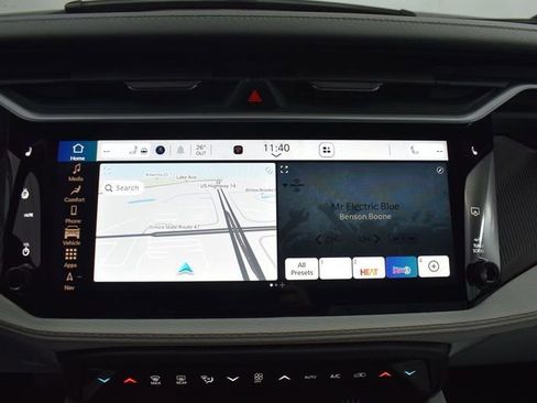 New 2026 Jeep Cherokee Overland image 28