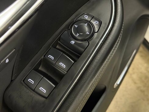 Certified 2024 Buick Envision Preferred image 32