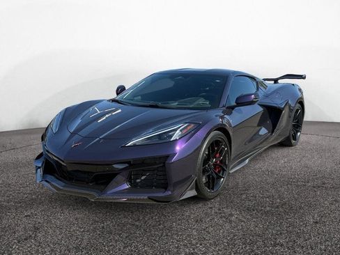 Used 2025 Chevrolet Corvette Z06 w/ Z07 Performance Package RWD image 1