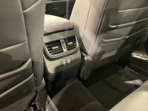 Used 2025 Subaru Legacy Sport image 23