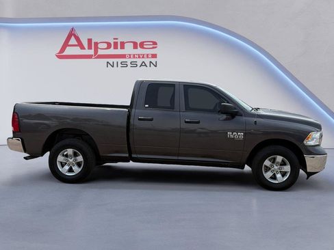 Used 2024 RAM 1500 Classic SLT AWD/4WD image 6