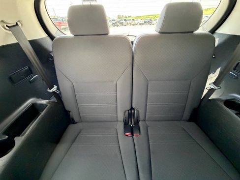Used 2017 Kia Sorento FWD w/ LX Convenience Package image 19