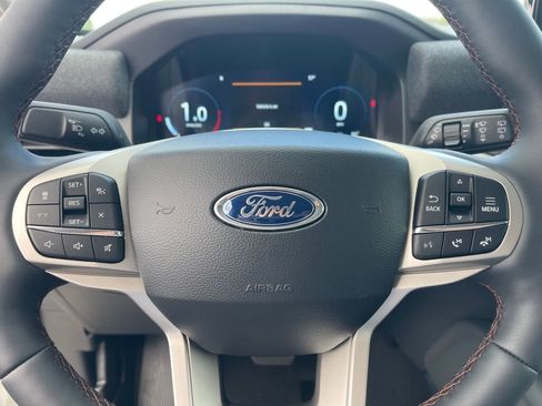 New 2026 Ford Explorer Active w/ Active Comfort Package image 11