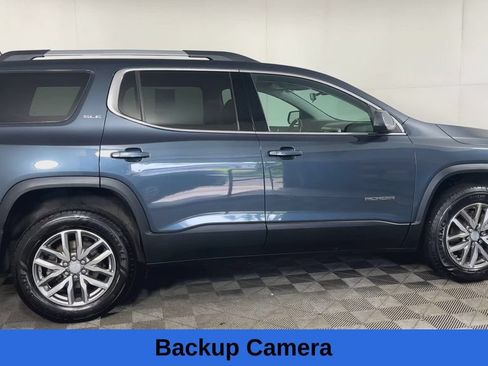 Used 2019 GMC Acadia SLE w/ Driver Alert Package I FWD image 3