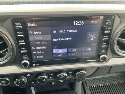 Used 2023 Toyota Tacoma TRD Sport image 21