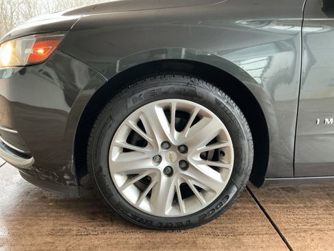 Used 2014 Chevrolet Impala LS w/ LS Convenience Package image 26