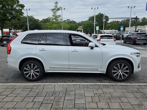 New 2025 Volvo XC90 B6 Plus w/ Protection Package image 17