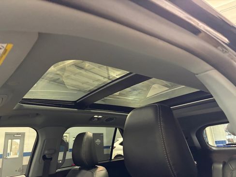 Certified 2023 Ford Explorer XLT w/ Equipment Group 202A image 21