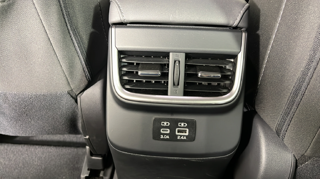 Used 2025 Subaru Legacy Premium AWD/4WD image 37