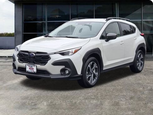 Certified 2025 Subaru Crosstrek 2.0i Premium w/ Crosstrek Mirror Package image 6
