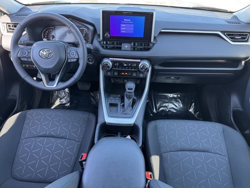 New 2025 Toyota RAV4 XLE image 4
