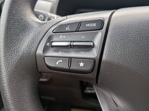 Certified 2023 Hyundai Kona SE FWD image 17
