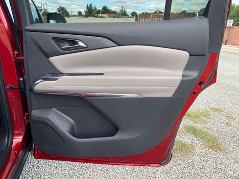 New 2026 Chevrolet Traverse LT w/ Sun and Wheel Package image 20