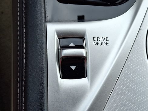 Used 2019 INFINITI Q50 Luxe w/ Essential Package (3.0T Luxe) AWD/4WD image 26