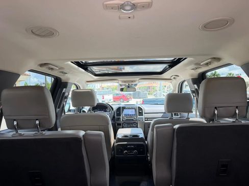Used 2020 Ford Expedition Max XLT w/ Equipment Group 202A AWD/4WD image 35