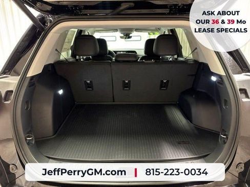 New 2027 GMC Terrain Denali w/ LPO, Floor Liner Package AWD/4WD image 23