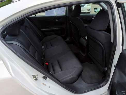 Used 2014 Honda Accord Sport image 13