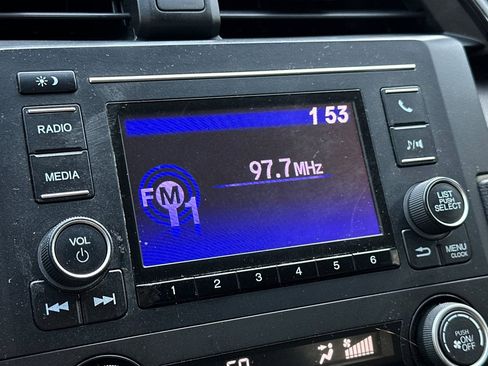 Used 2019 Honda Civic LX image 23